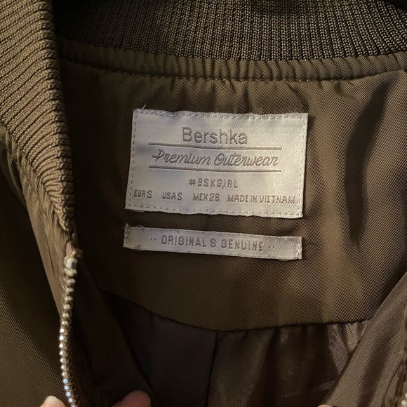 Bershka Cropped Bomber Jacket - Size S - Picture 3 of 10